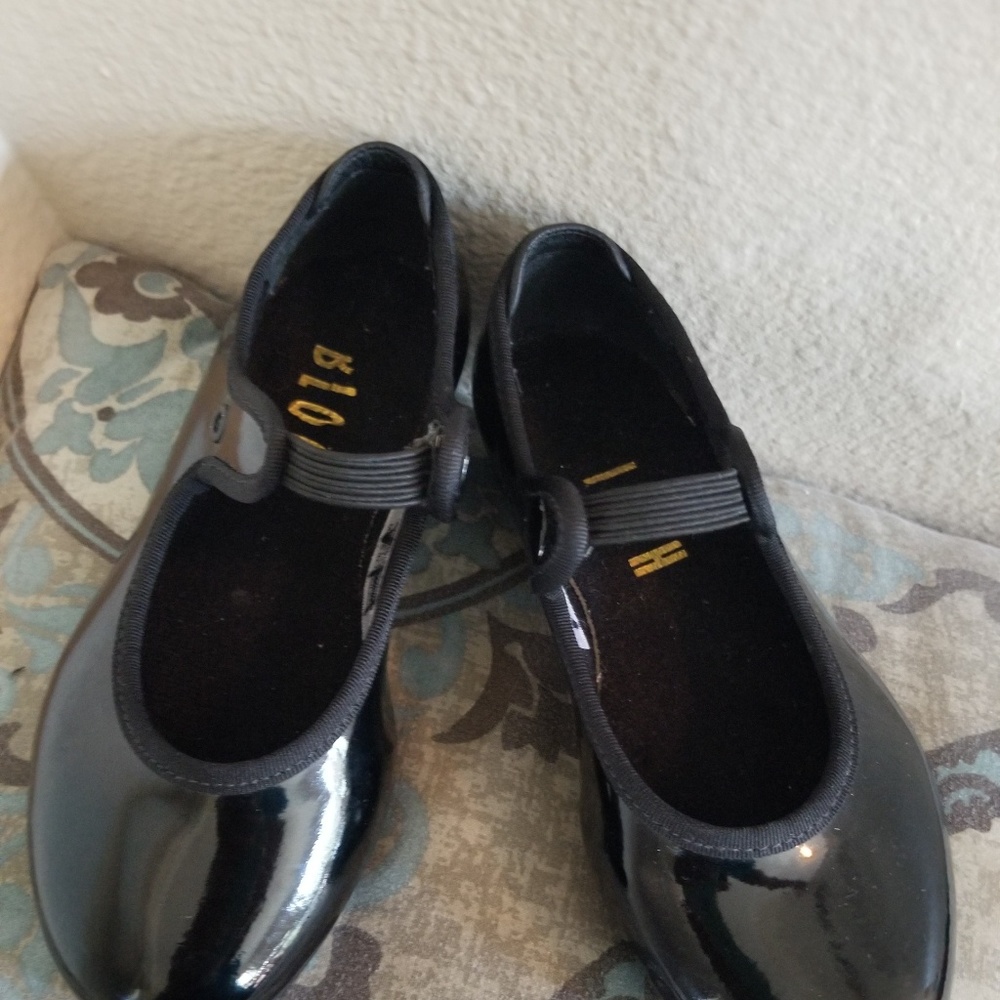 Toddler girls tap shoes